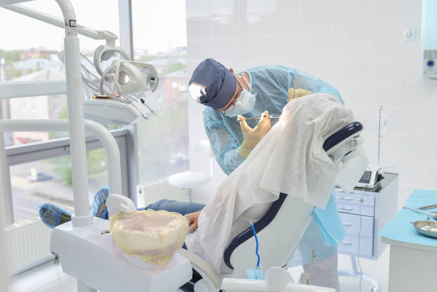 Best Emergency Tooth Extraction in Bellevle, IL